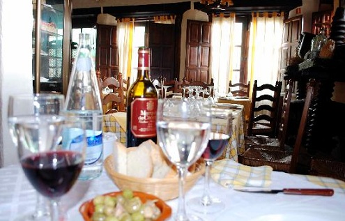 Ley de licores:  Lleva tu botella de vino a tu restaurante favorito